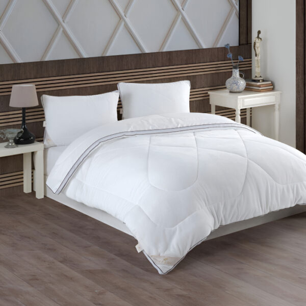 Всесезонна завивка антибактериална антиалергична 195x215 см