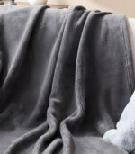 Стилно одеяло за легло антрацит размери 220x230 см двойно