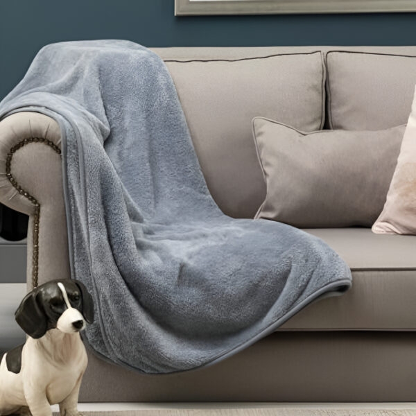 Универсално одеяло wellsoft сиво 220x230 см неутрално практично